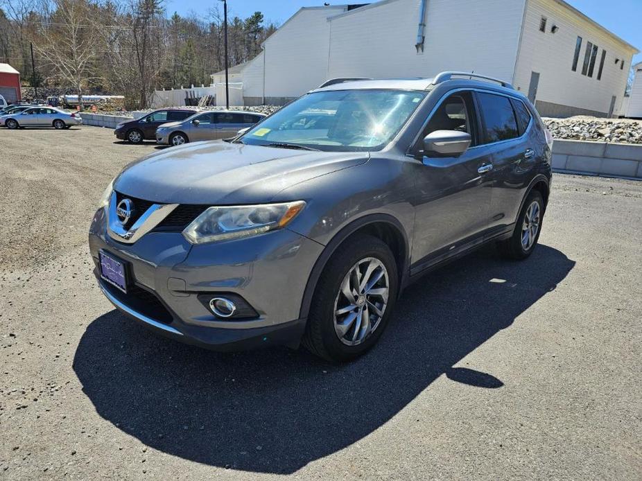 used 2015 Nissan Rogue car, priced at $10,904