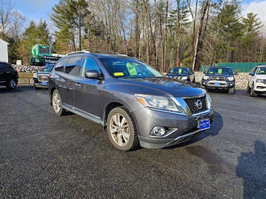 used 2014 Nissan Pathfinder car, priced at $10,495