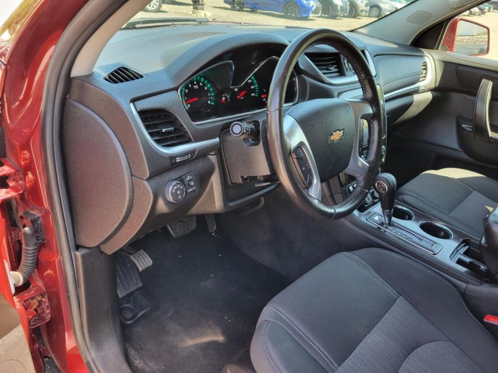 used 2017 Chevrolet Traverse car, priced at $11,207