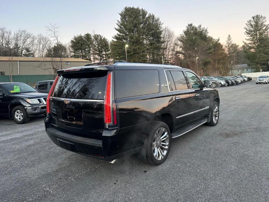 used 2018 Cadillac Escalade ESV car, priced at $28,918