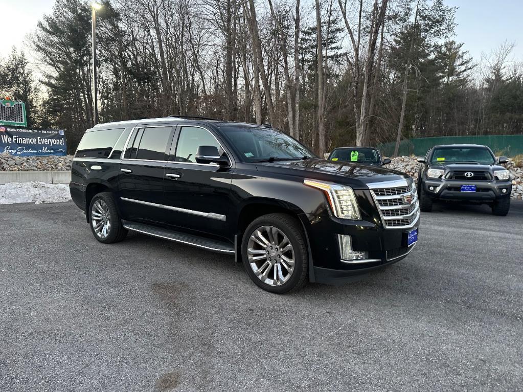 used 2018 Cadillac Escalade ESV car, priced at $28,918