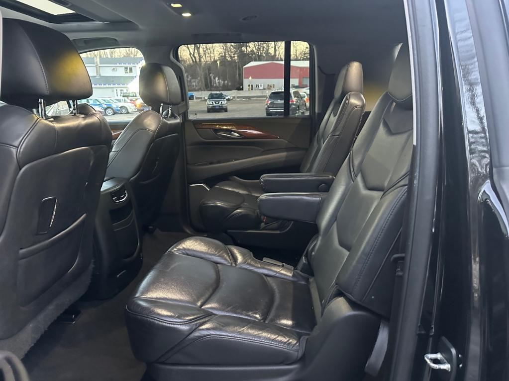 used 2018 Cadillac Escalade ESV car, priced at $28,918