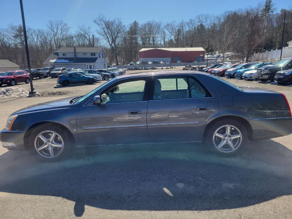 used 2007 Cadillac DTS car