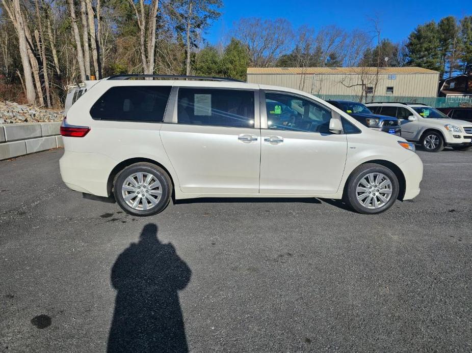 used 2017 Toyota Sienna car, priced at $19,618