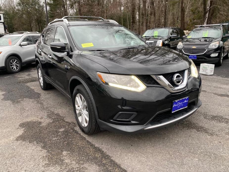 used 2015 Nissan Rogue car, priced at $10,904