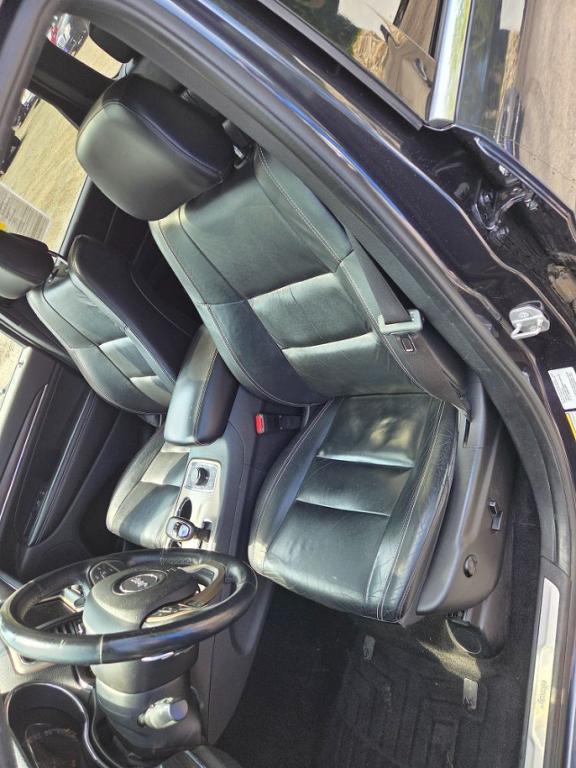 used 2014 Jeep Grand Cherokee car, priced at $5,907