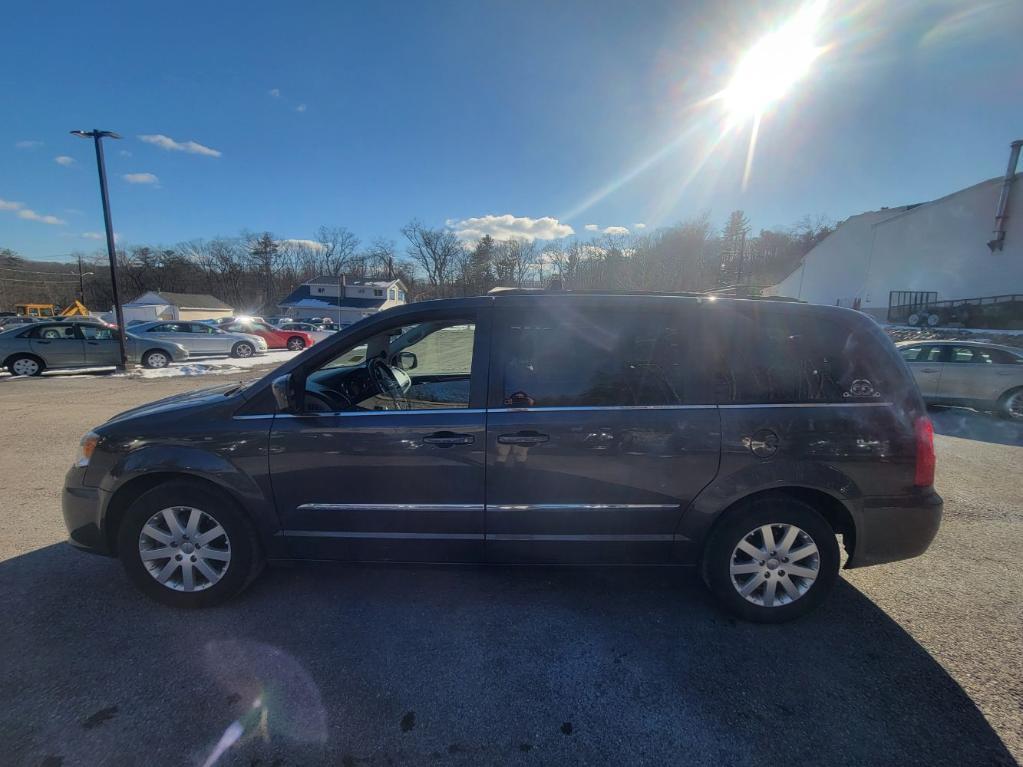 used 2016 Chrysler Town & Country car, priced at $10,814