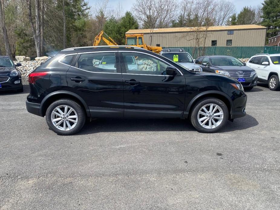 used 2019 Nissan Rogue Sport car, priced at $12,204