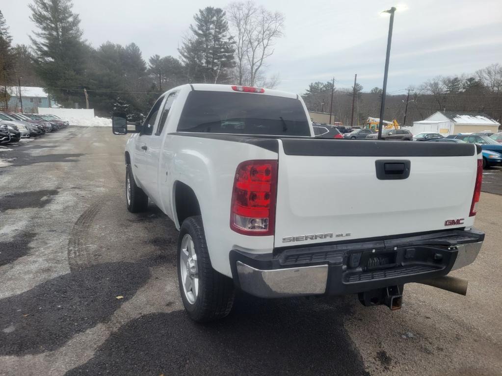 used 2011 GMC Sierra 2500 car, priced at $25,794