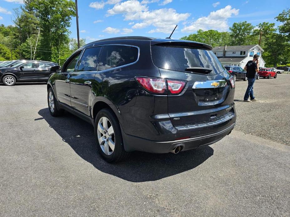 used 2015 Chevrolet Traverse car, priced at $11,104