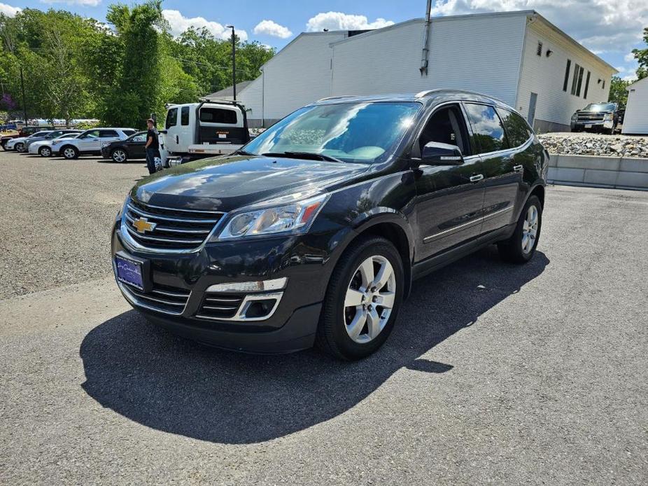 used 2015 Chevrolet Traverse car, priced at $11,104