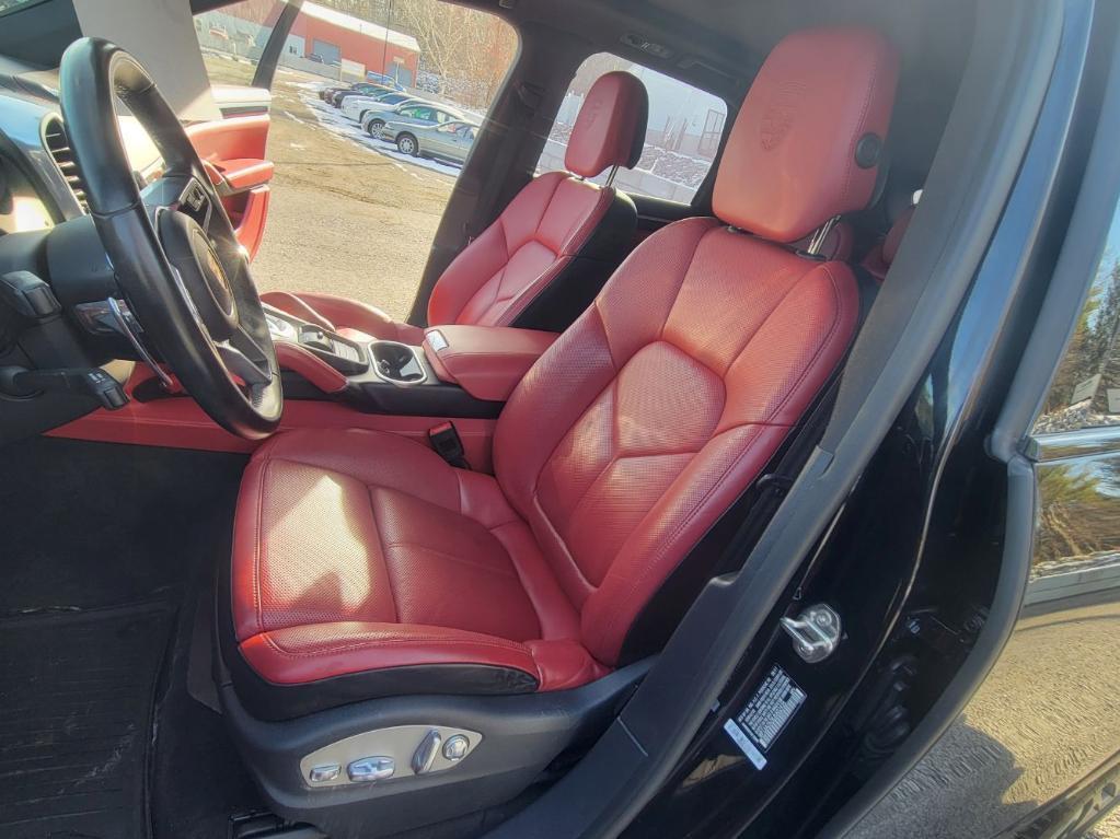 used 2018 Porsche Cayenne car, priced at $21,923