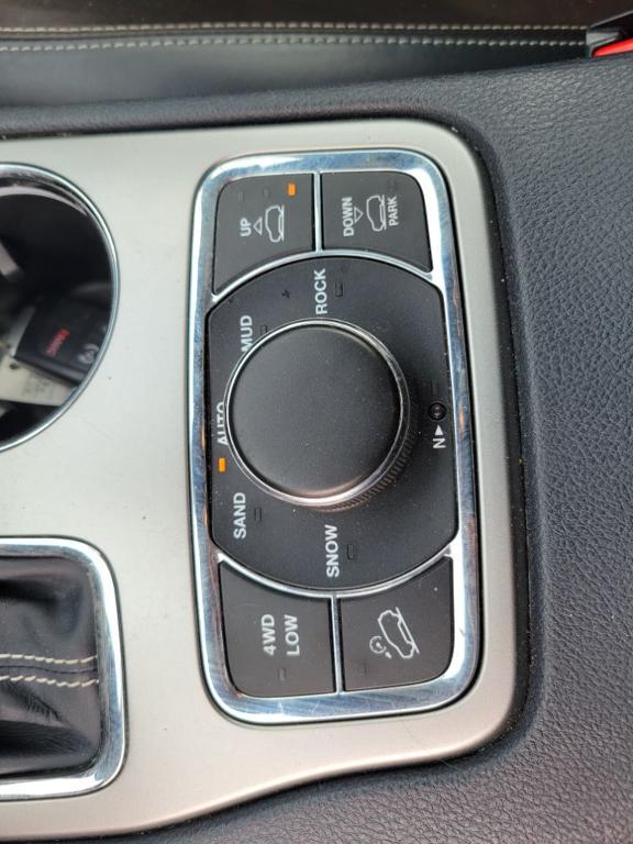 used 2017 Jeep Grand Cherokee car, priced at $18,985