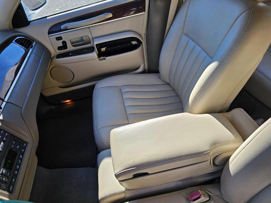 used 2003 Lincoln Town Car car, priced at $8,518