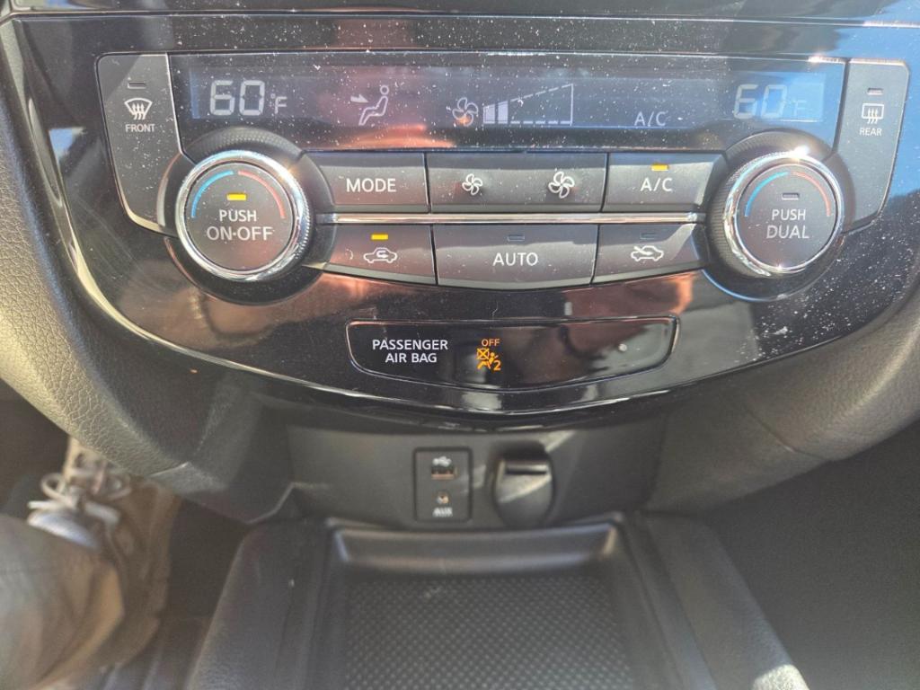 used 2014 Nissan Rogue car, priced at $9,107