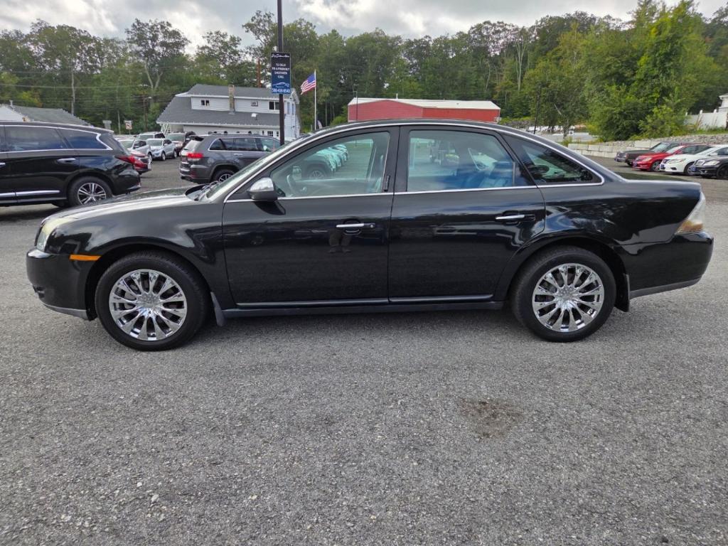used 2009 Mercury Sable car, priced at $6,107