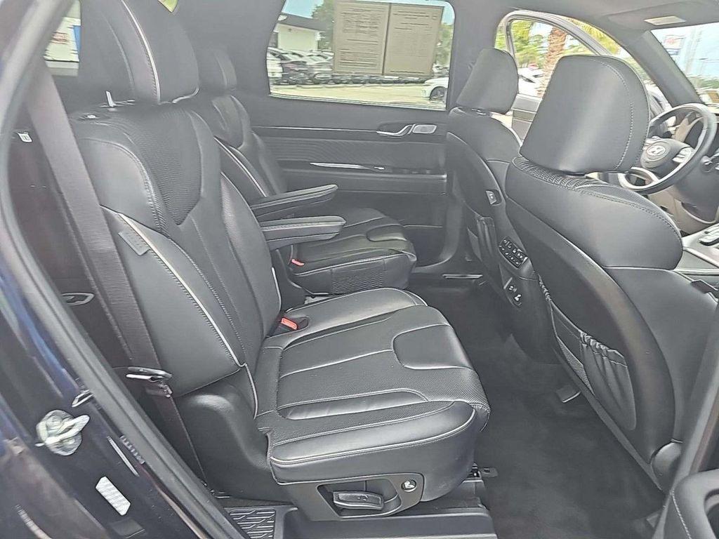 used 2024 Hyundai Palisade car, priced at $37,500
