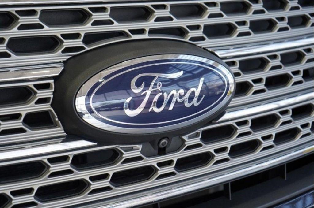 used 2021 Ford Explorer car, priced at $25,630