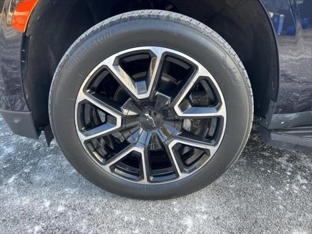 used 2022 Chevrolet Suburban car, priced at $44,990