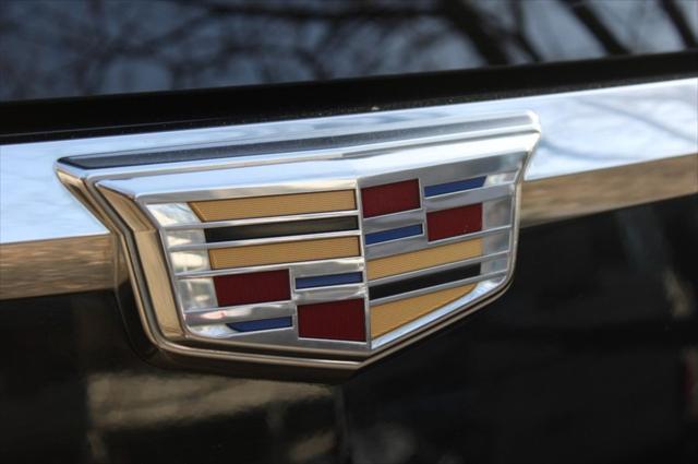 used 2019 Cadillac Escalade ESV car, priced at $28,250