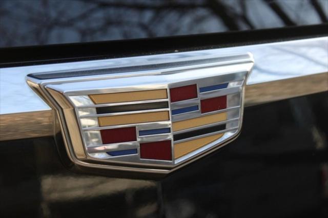used 2019 Cadillac Escalade ESV car, priced at $31,280