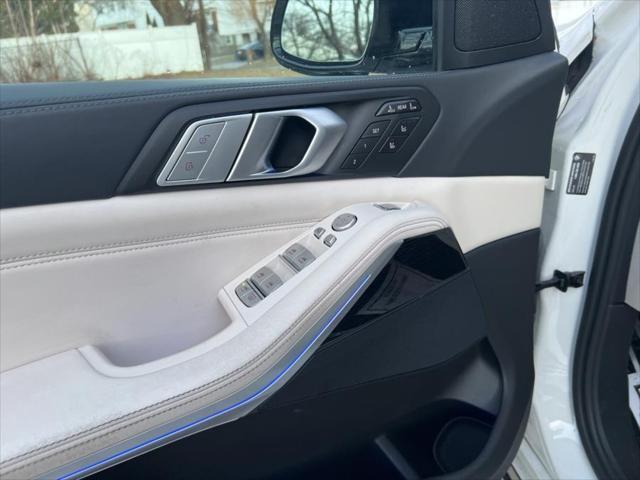 used 2022 BMW X7 car, priced at $47,650