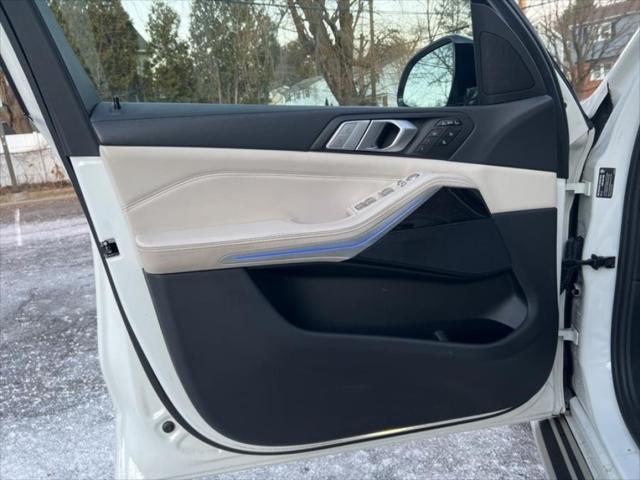 used 2022 BMW X7 car, priced at $47,650