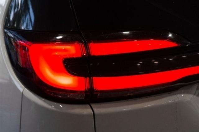used 2021 Chrysler Pacifica Hybrid car, priced at $23,350