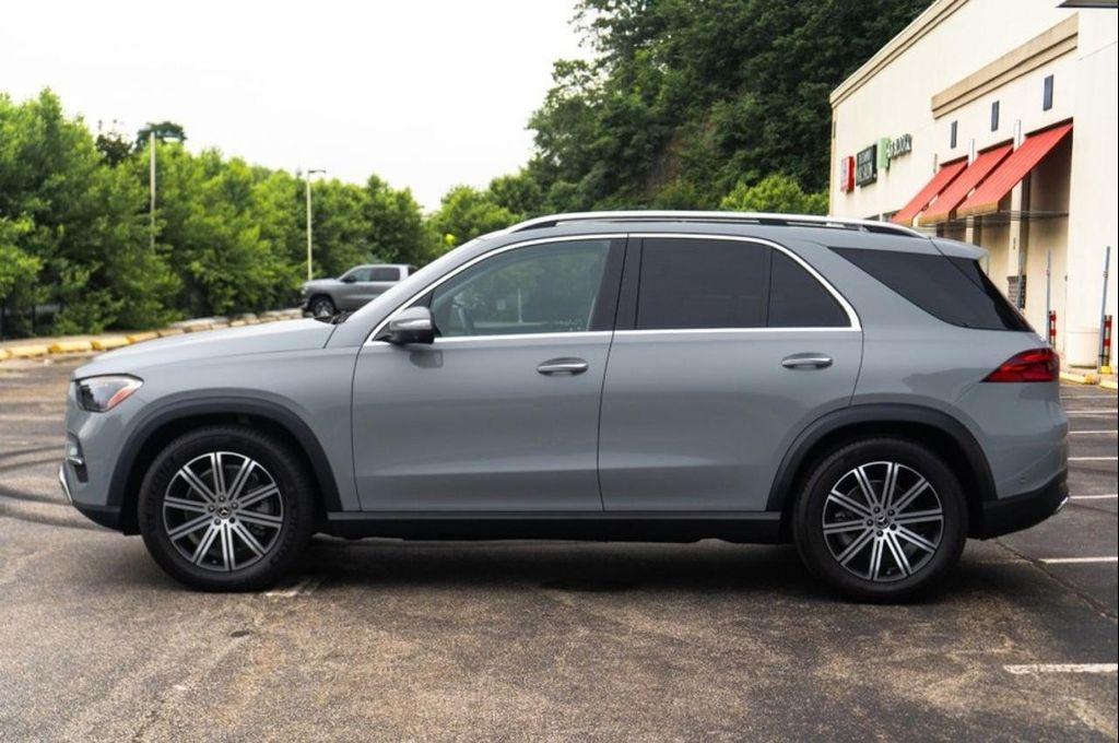 used 2024 Mercedes-Benz GLE 450 car, priced at $59,490