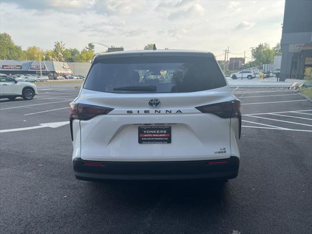 used 2023 Toyota Sienna car, priced at $34,005