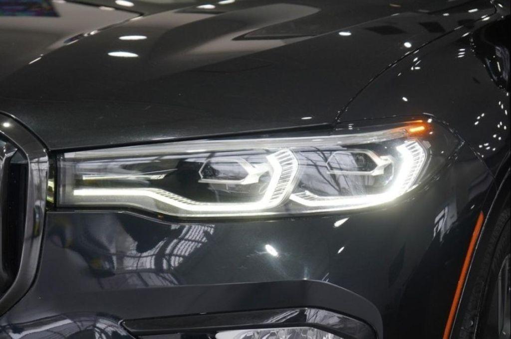 used 2022 BMW X7 car, priced at $47,138
