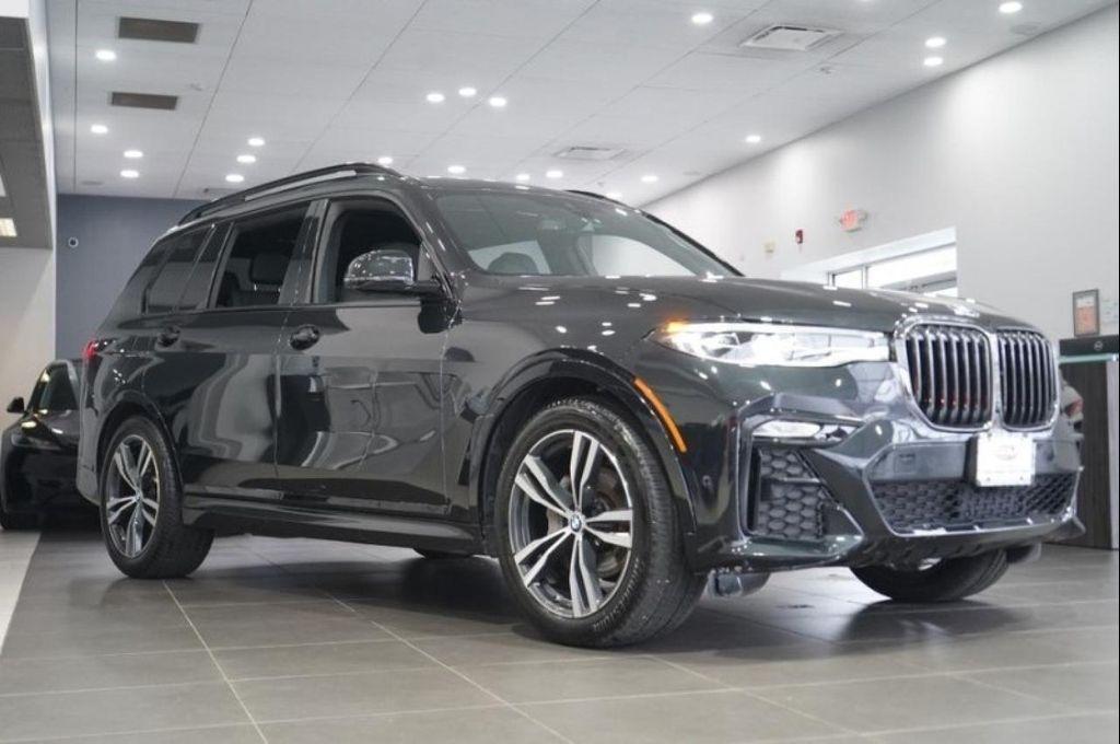 used 2022 BMW X7 car, priced at $47,138