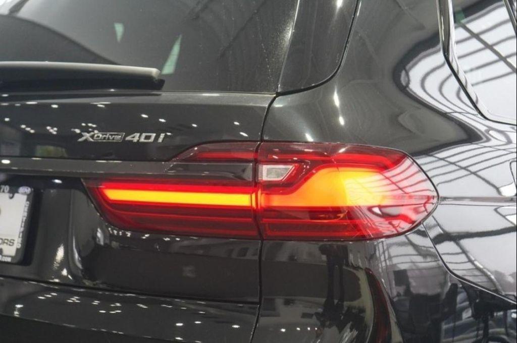 used 2022 BMW X7 car, priced at $47,138