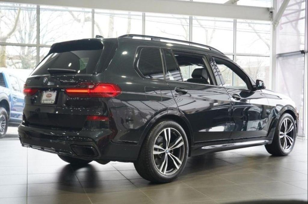 used 2022 BMW X7 car, priced at $47,138