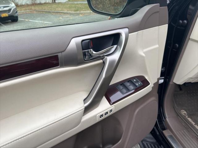 used 2015 Lexus GX 460 car, priced at $22,775
