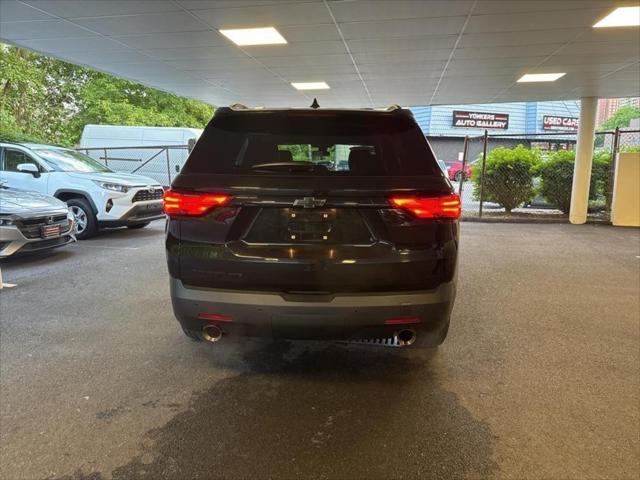 used 2023 Chevrolet Traverse car, priced at $23,445
