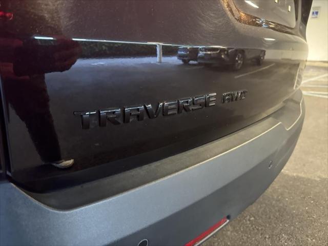 used 2023 Chevrolet Traverse car, priced at $23,445