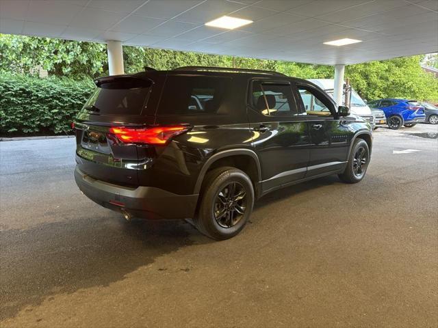 used 2023 Chevrolet Traverse car, priced at $25,795