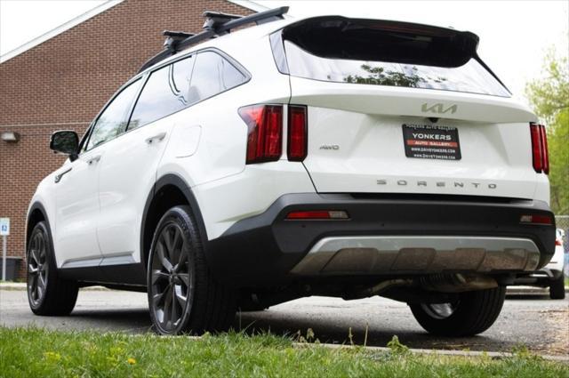 used 2022 Kia Sorento car, priced at $29,450