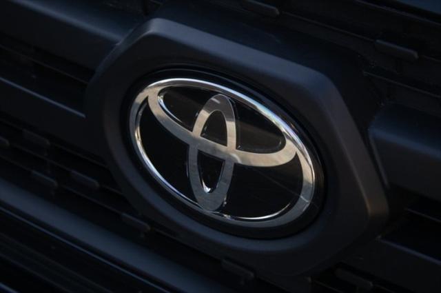 used 2021 Toyota RAV4 car, priced at $24,175