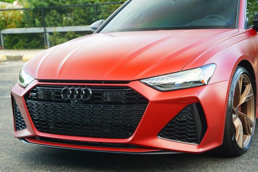 used 2022 Audi RS 6 Avant car, priced at $89,925