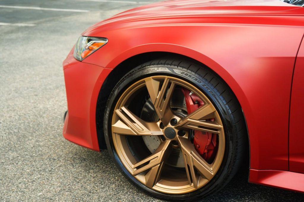 used 2022 Audi RS 6 Avant car, priced at $89,925