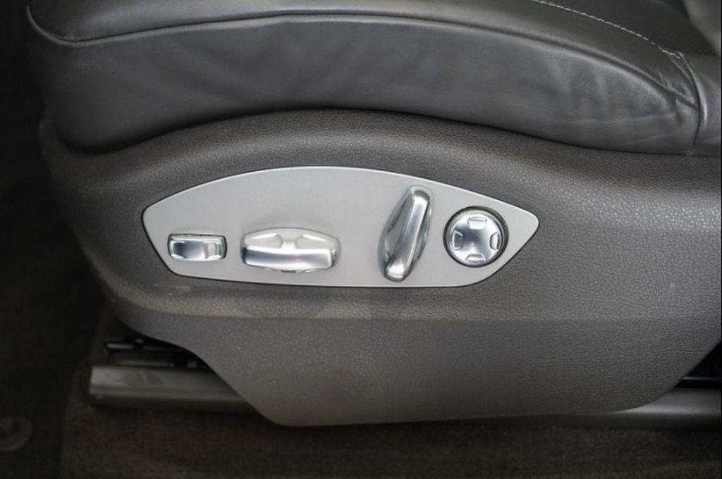 used 2020 Porsche Macan car, priced at $36,705