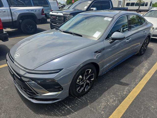used 2025 Hyundai Sonata car, priced at $20,350