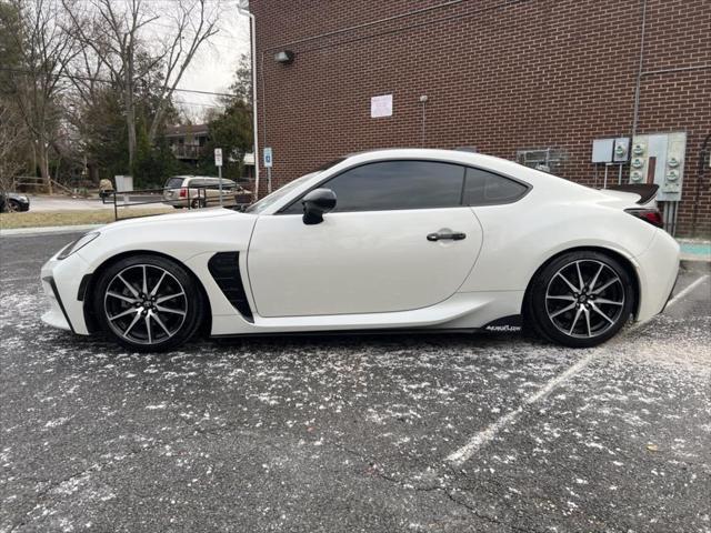 used 2022 Toyota GR86 car, priced at $22,885