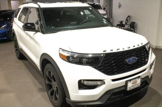 used 2022 Ford Explorer car, priced at $36,032