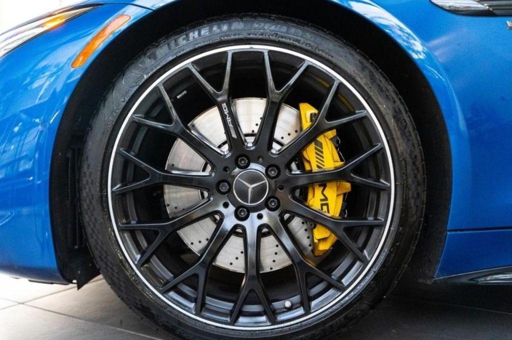 used 2022 Mercedes-Benz AMG SL 55 car, priced at $73,450