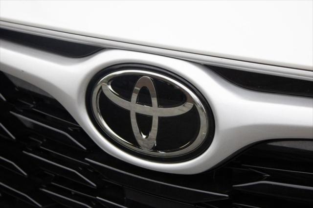 used 2023 Toyota Highlander car, priced at $34,885