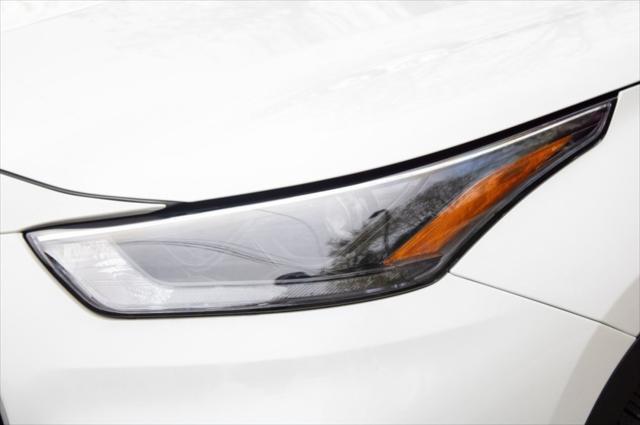 used 2023 Toyota Highlander car, priced at $34,885