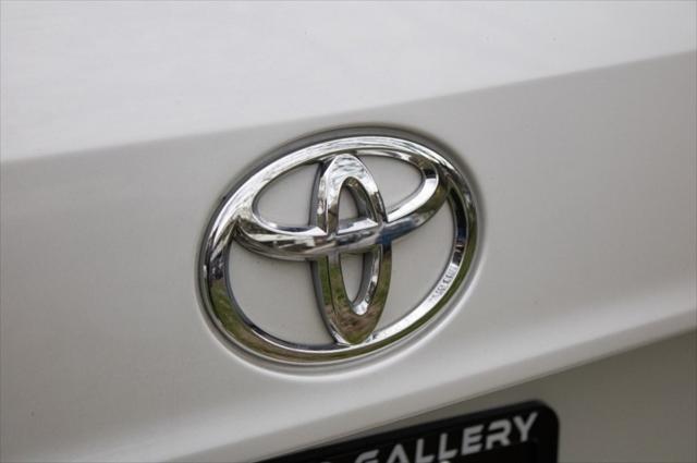 used 2023 Toyota Highlander car, priced at $34,885
